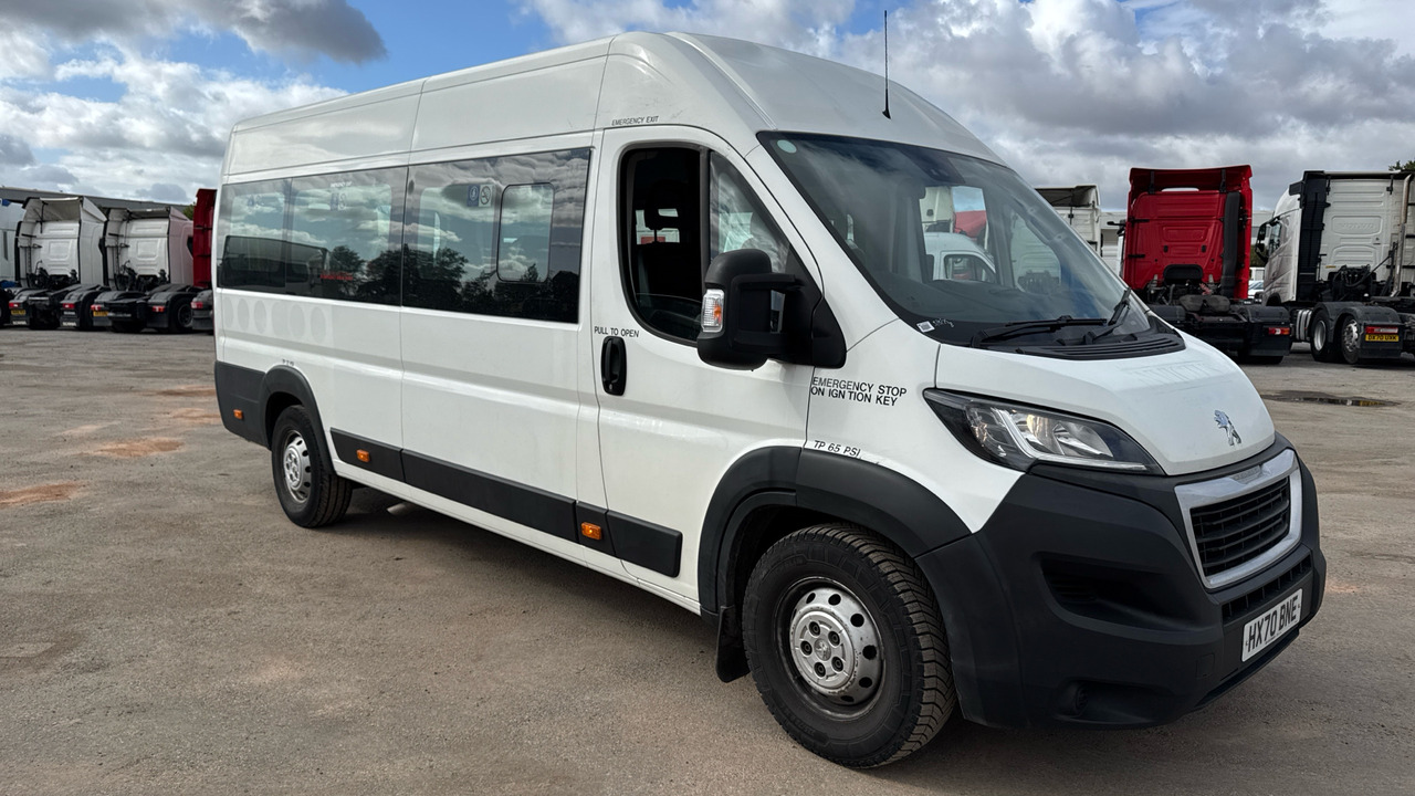PEUGEOT BOXER 440 2.2 BlueHDi H2 L4 S Window Van 140ps - Minibus, Passenger van: picture 1 PEUGEOT BOXER 440 2.2 BlueHDi H2 L4 S Window Van 140ps - Minibus, Passenger van: picture 1