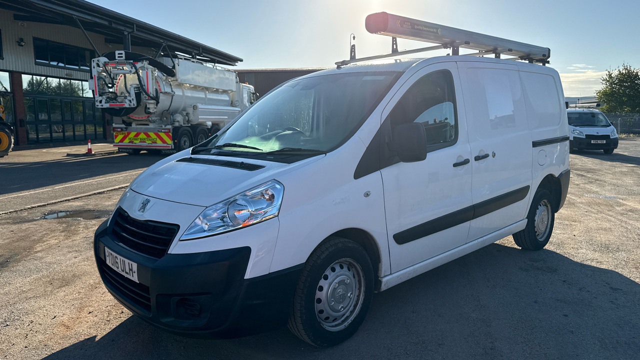 PEUGEOT EXPERT 1000 1.6 HDI 90PS - Small van: picture 2 PEUGEOT EXPERT 1000 1.6 HDI 90PS - Small van: picture 2