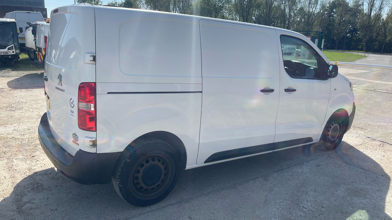 PEUGEOT EXPERT 1400 2.0 BLUE HDI 120PS - Small van: picture 4 PEUGEOT EXPERT 1400 2.0 BLUE HDI 120PS - Small van: picture 4