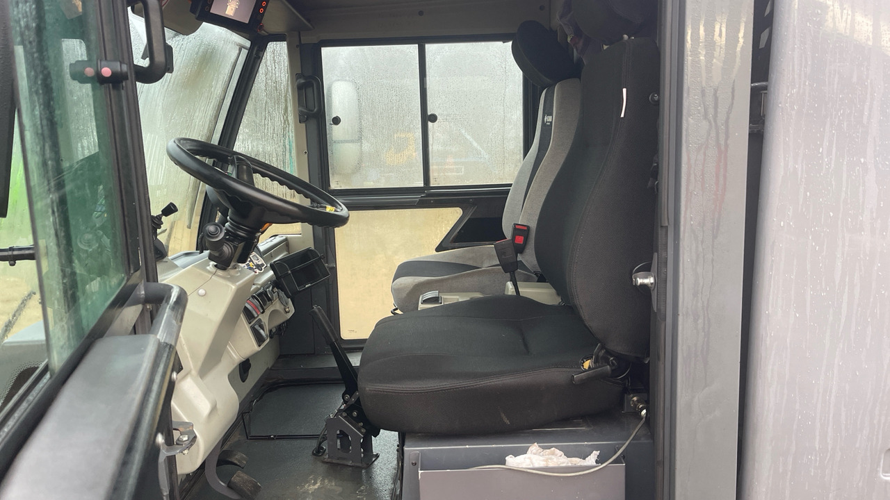 SCARAB M25H - Road sweeper: picture 5 SCARAB M25H - Road sweeper: picture 5