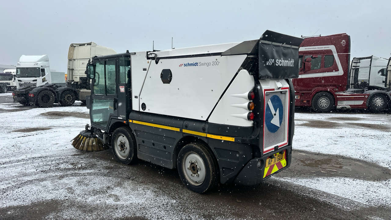 SCHMIDT SWINGO 200 - Road sweeper: picture 3 SCHMIDT SWINGO 200 - Road sweeper: picture 3