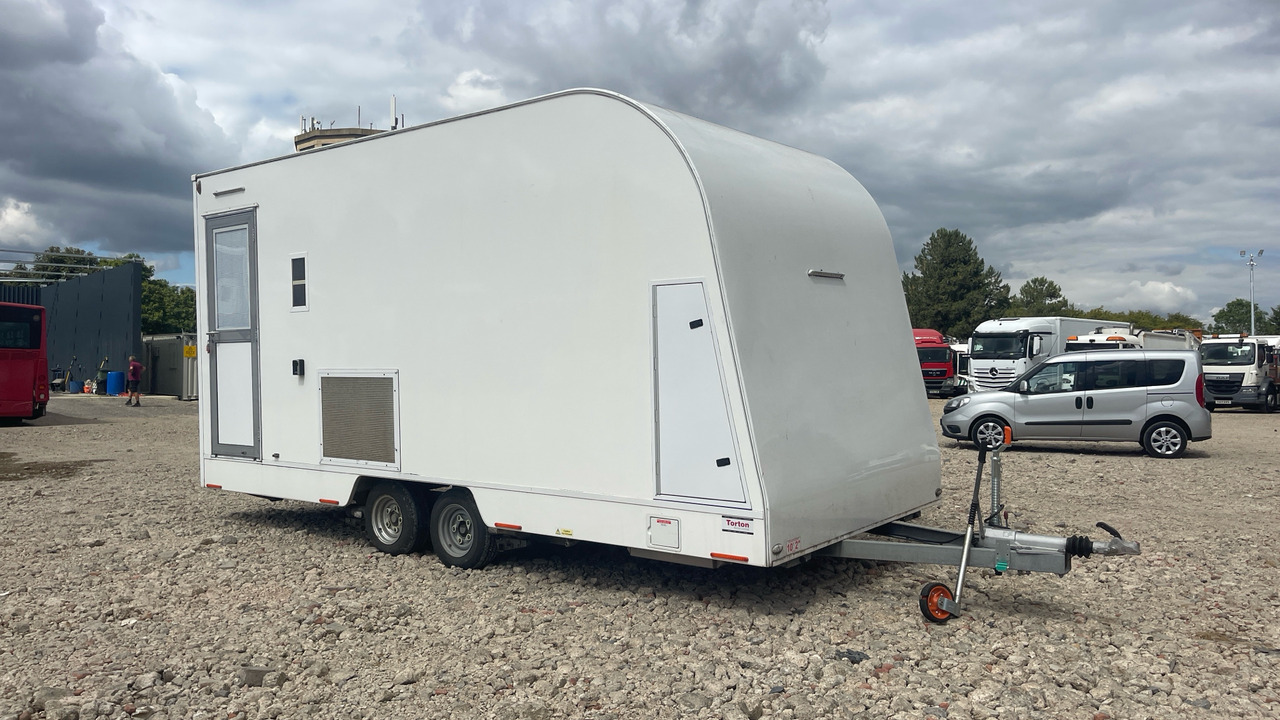 TORTON - Plant trailer: picture 3 TORTON - Plant trailer: picture 3