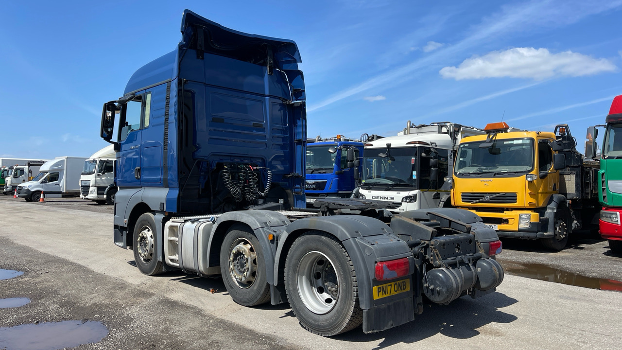 MAN TGX 26.460 - Tractor unit: picture 3 MAN TGX 26.460 - Tractor unit: picture 3