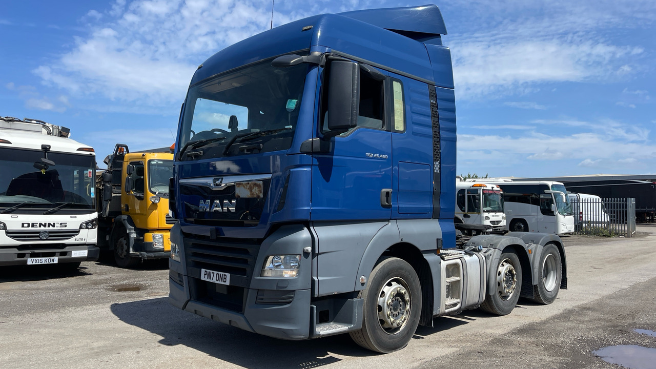 MAN TGX 26.460 - Tractor unit: picture 2 MAN TGX 26.460 - Tractor unit: picture 2