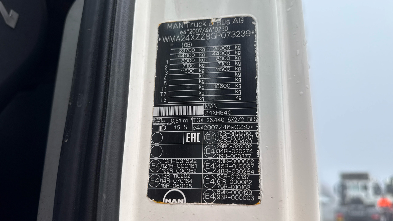 Tractor unit MAN TGX: picture 12 Tractor unit MAN TGX: picture 12