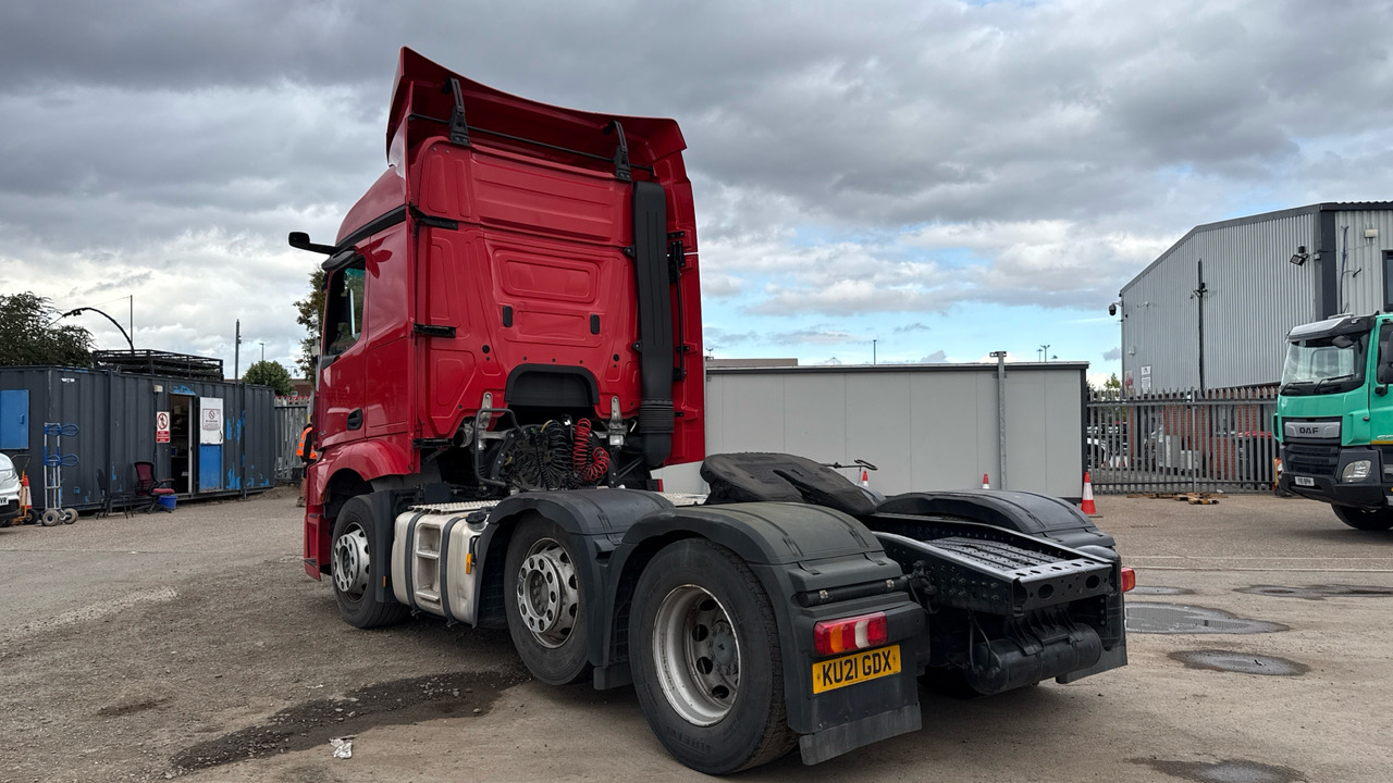 MERCEDES-BENZ ACTROS 2545 - Tractor unit: picture 3 MERCEDES-BENZ ACTROS 2545 - Tractor unit: picture 3