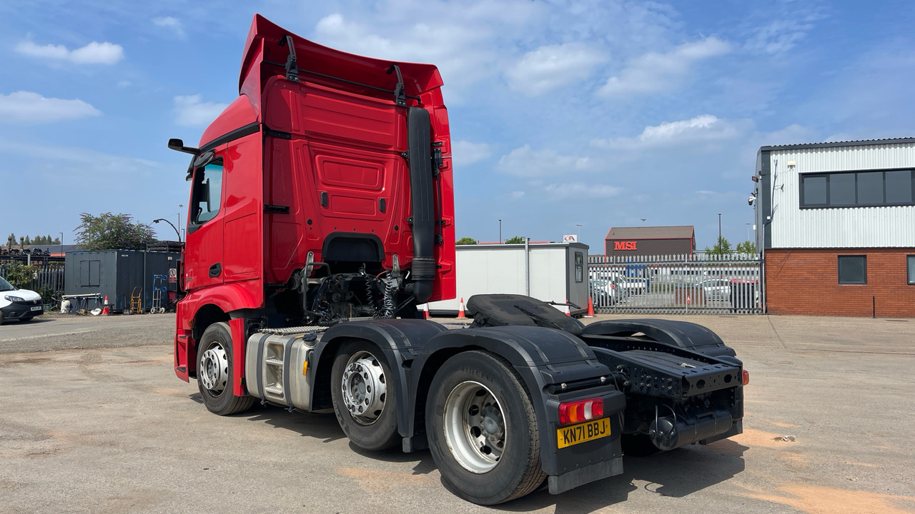 MERCEDES-BENZ ACTROS 2545 - Tractor unit: picture 3 MERCEDES-BENZ ACTROS 2545 - Tractor unit: picture 3