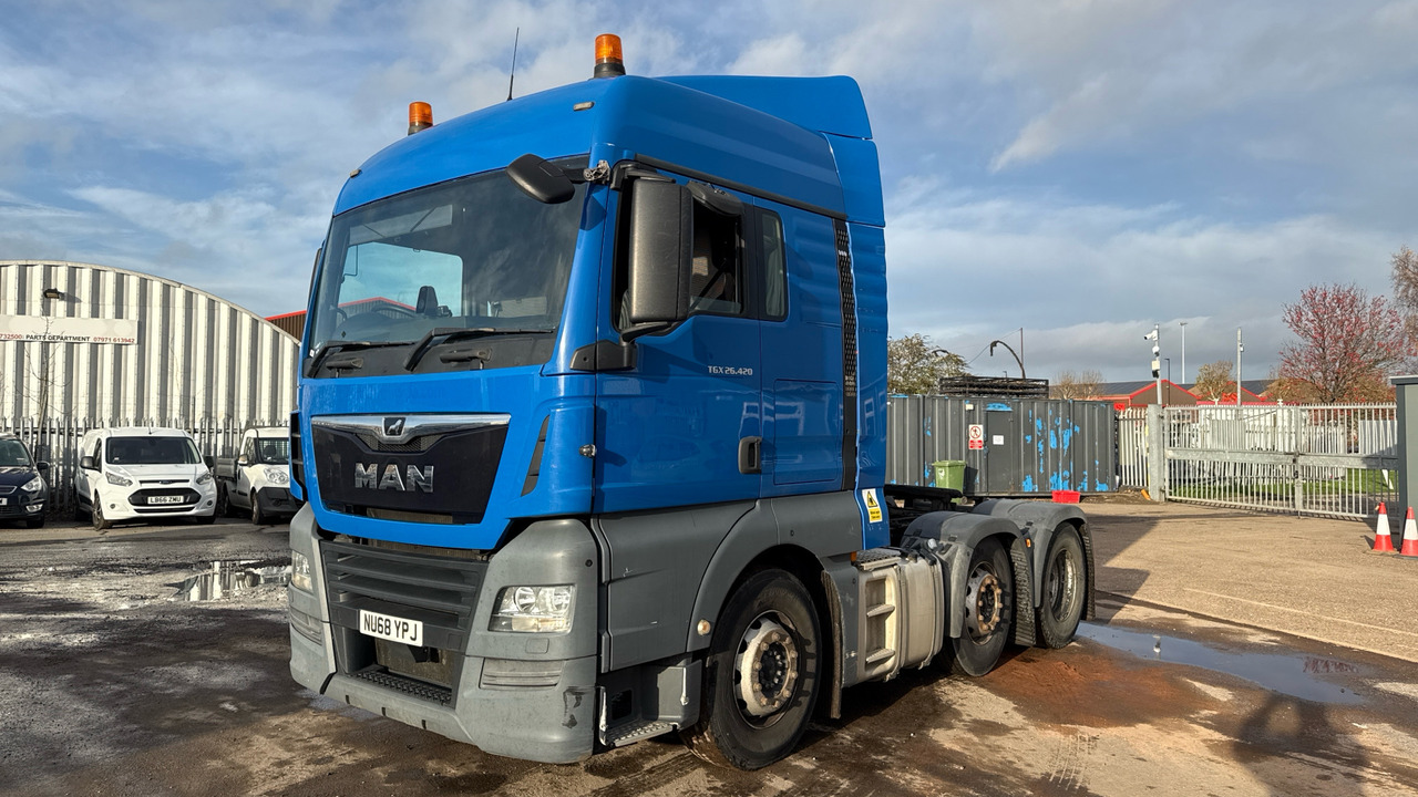 Man TGS 26.420 - Tractor unit: picture 2 Man TGS 26.420 - Tractor unit: picture 2