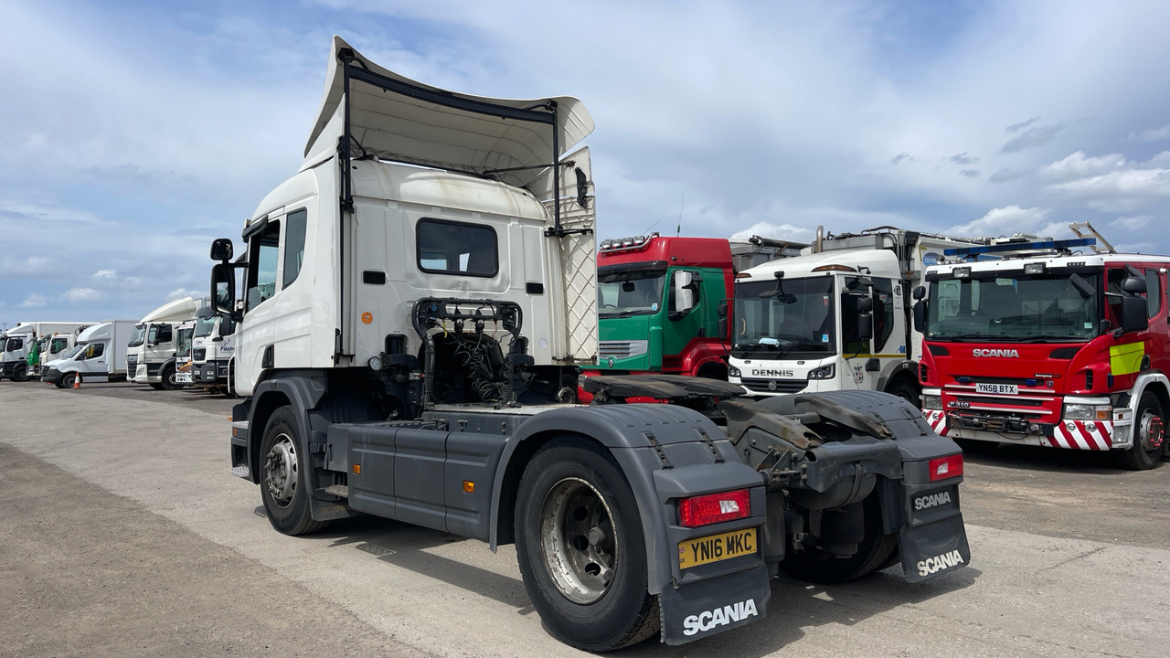 SCANIA P 410 - Tractor unit: picture 3 SCANIA P 410 - Tractor unit: picture 3