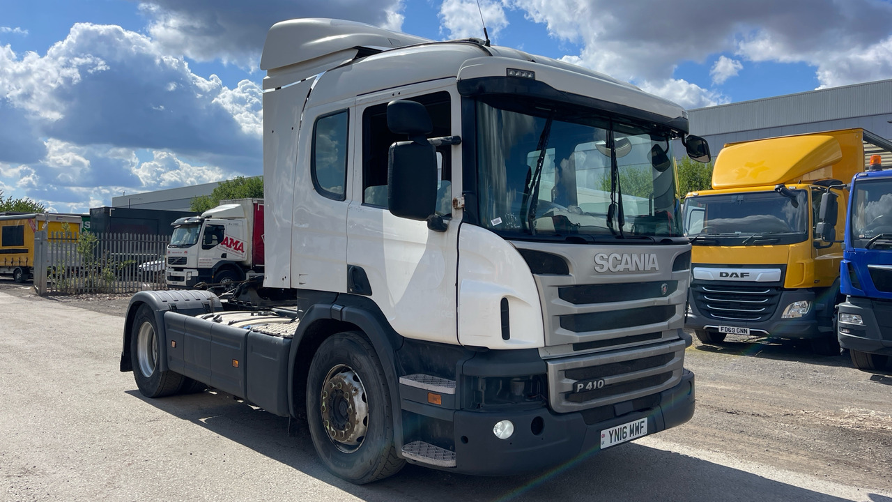 SCANIA P 410 - Tractor unit: picture 1 SCANIA P 410 - Tractor unit: picture 1