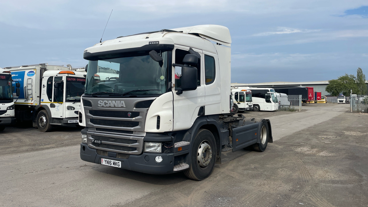 SCANIA P 410 - Tractor unit: picture 2 SCANIA P 410 - Tractor unit: picture 2