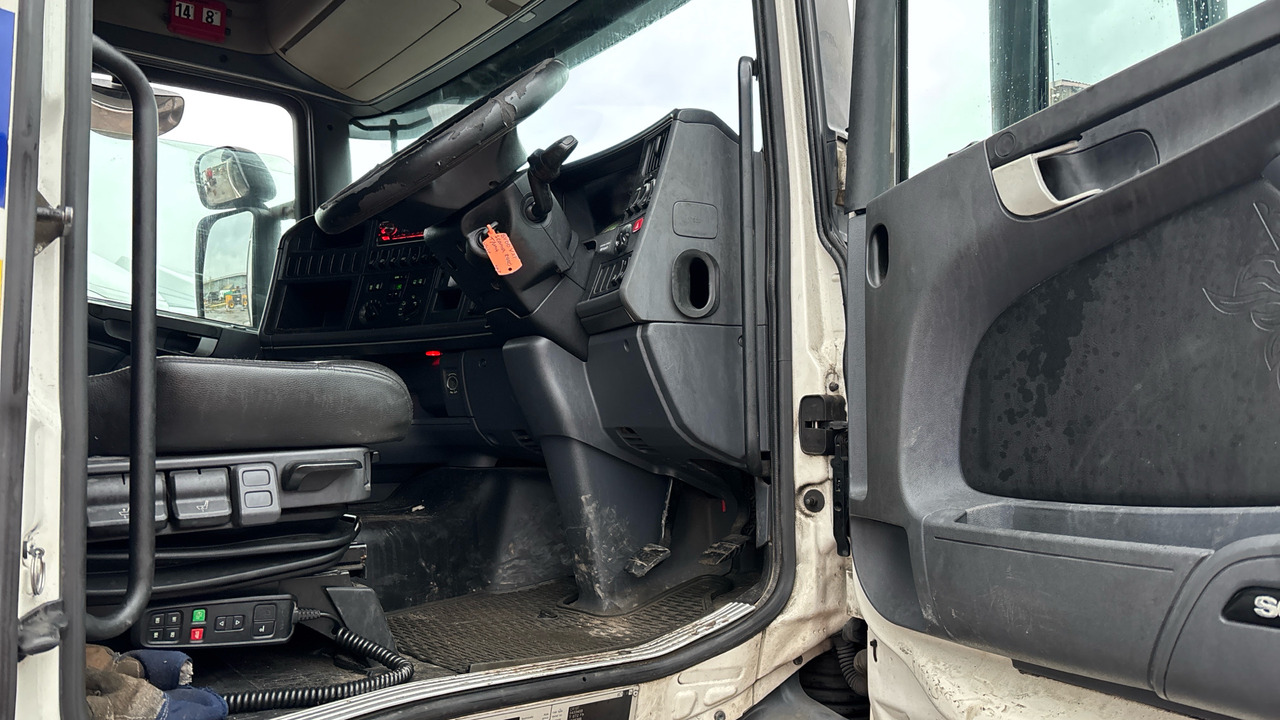SCANIA R 450 - Tractor unit: picture 5 SCANIA R 450 - Tractor unit: picture 5