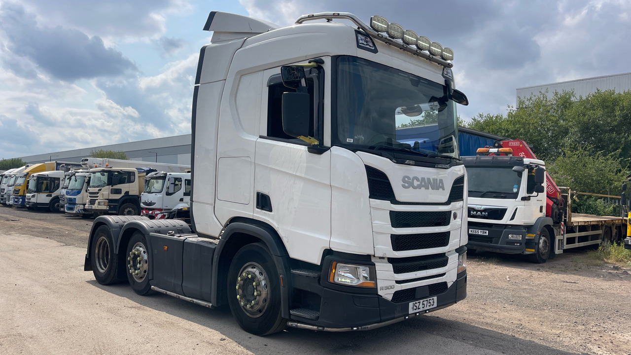 SCANIA R 450 - Tractor unit: picture 1 SCANIA R 450 - Tractor unit: picture 1