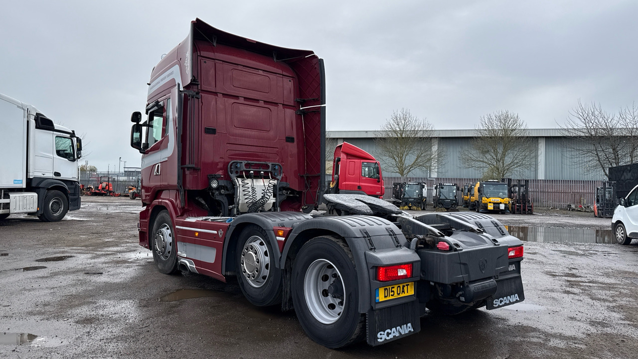 SCANIA R 520 V8 - Tractor unit: picture 3 SCANIA R 520 V8 - Tractor unit: picture 3