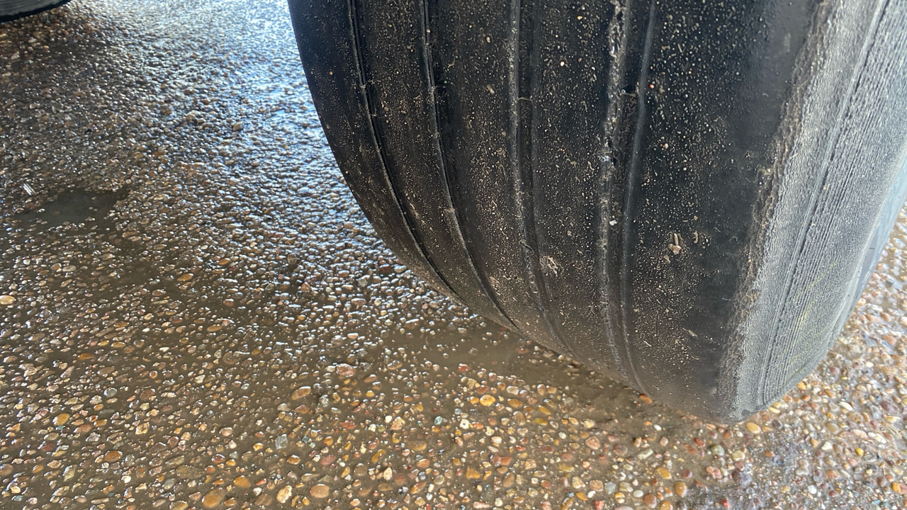 Trailer LAWRENCE DAVID BOX: picture 21