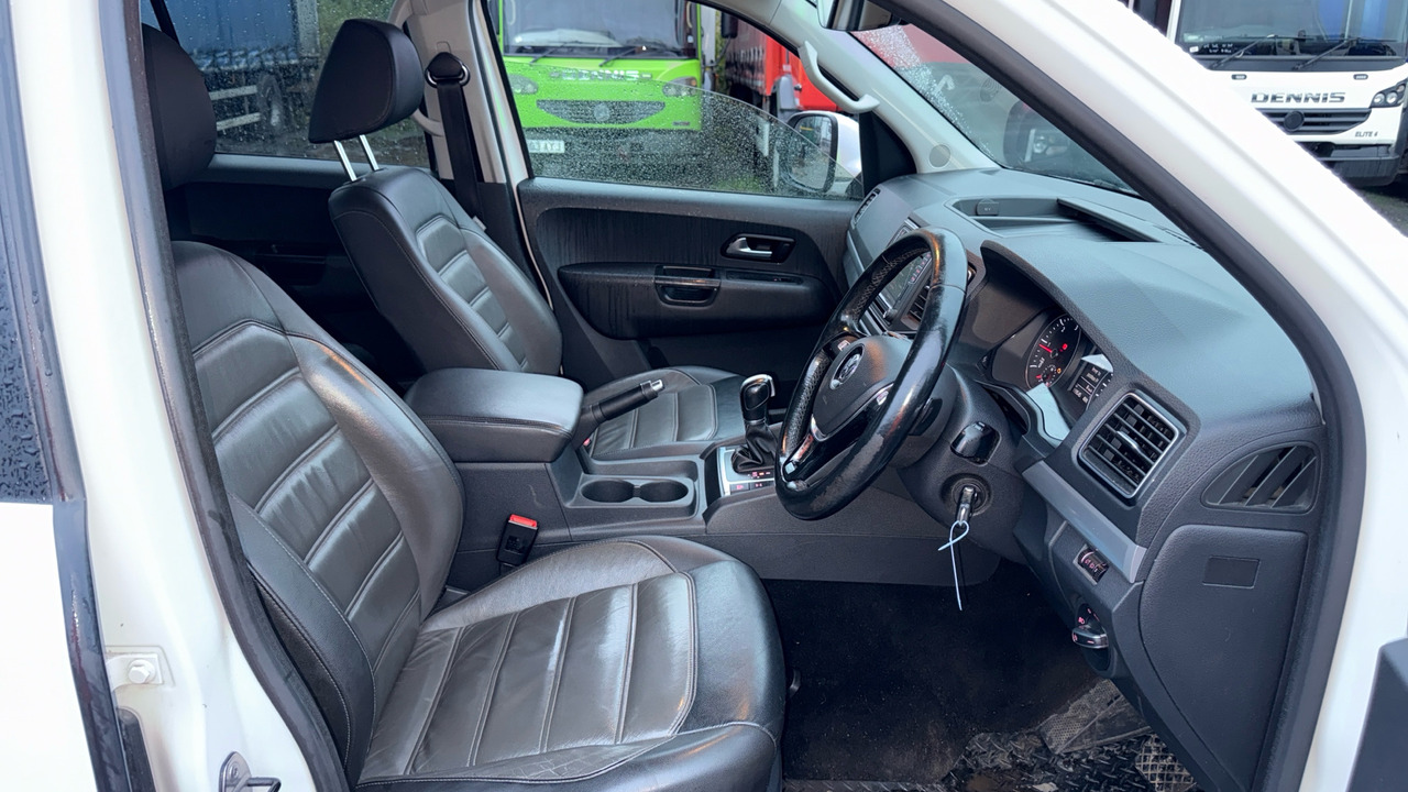 VOLKSWAGEN AMAROK HIGHLINE 3.0 V6 TDI 224PS - Pickup truck, Combi van: picture 5 VOLKSWAGEN AMAROK HIGHLINE 3.0 V6 TDI 224PS - Pickup truck, Combi van: picture 5