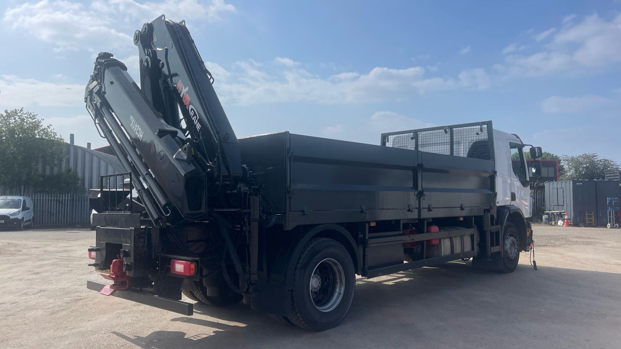 VOLVO FE 340 - Dropside/ Flatbed truck, Crane truck: picture 4 VOLVO FE 340 - Dropside/ Flatbed truck, Crane truck: picture 4