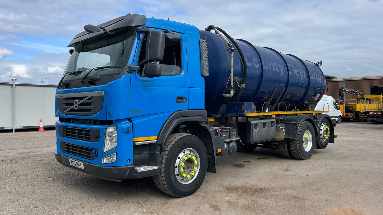VOLVO FM 450 - Tank truck: picture 2 VOLVO FM 450 - Tank truck: picture 2