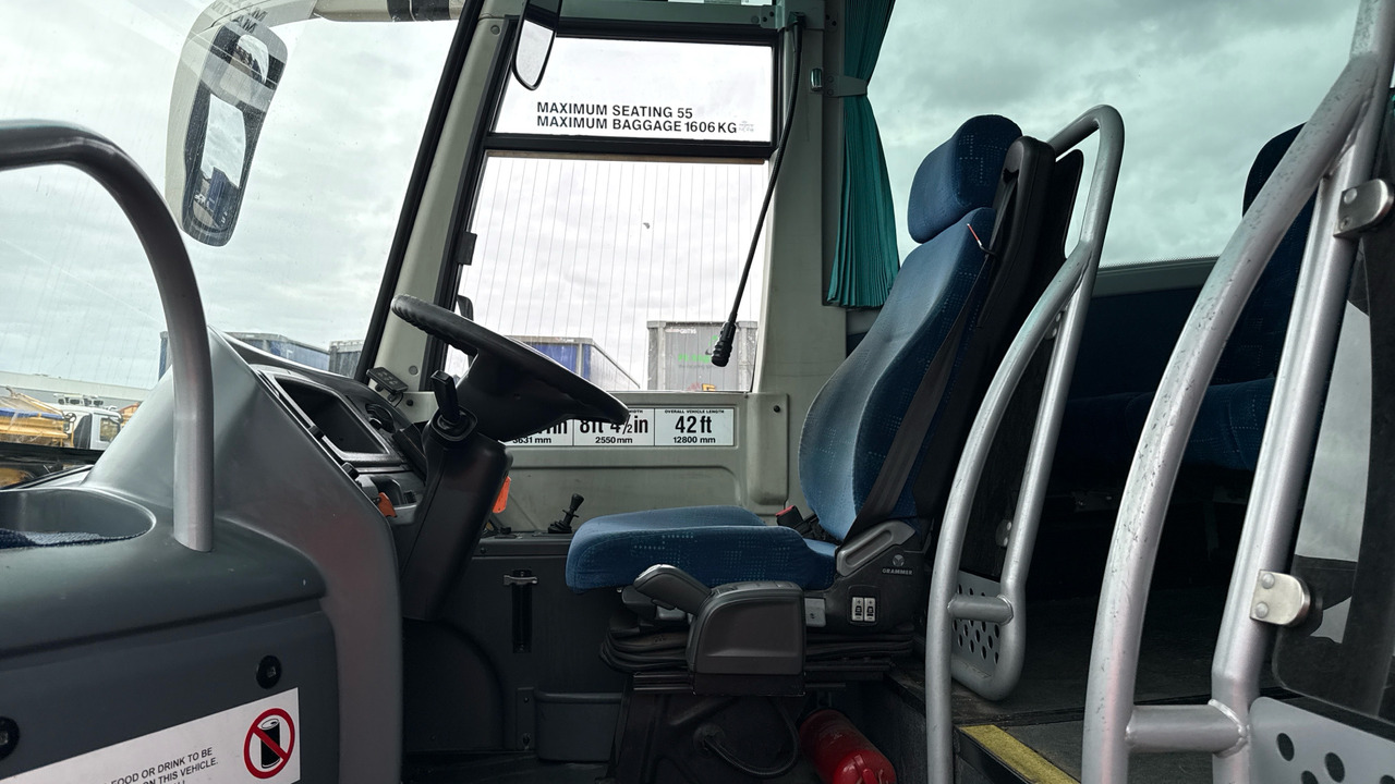 Volvo B9R PLAXTON PANTHER - Coach: picture 5 Volvo B9R PLAXTON PANTHER - Coach: picture 5