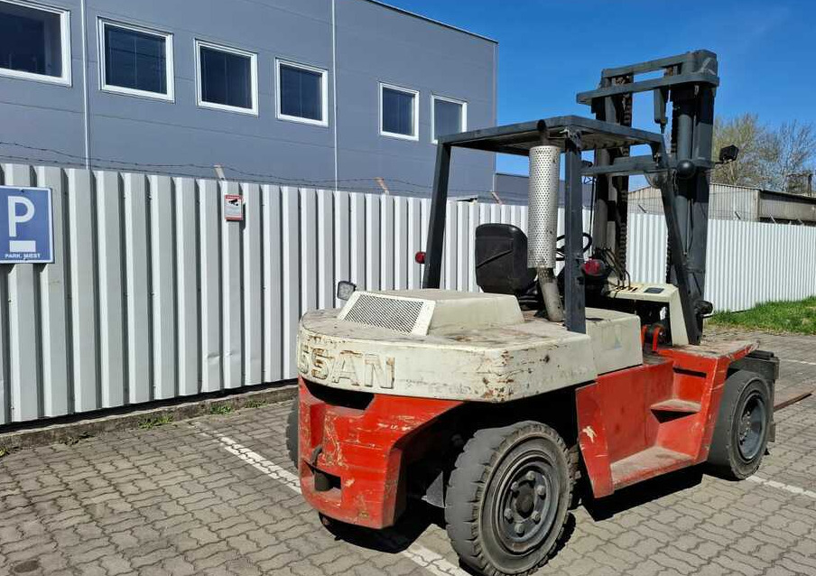Nissan DF05A60U - Diesel forklift: picture 4 Nissan DF05A60U - Diesel forklift: picture 4