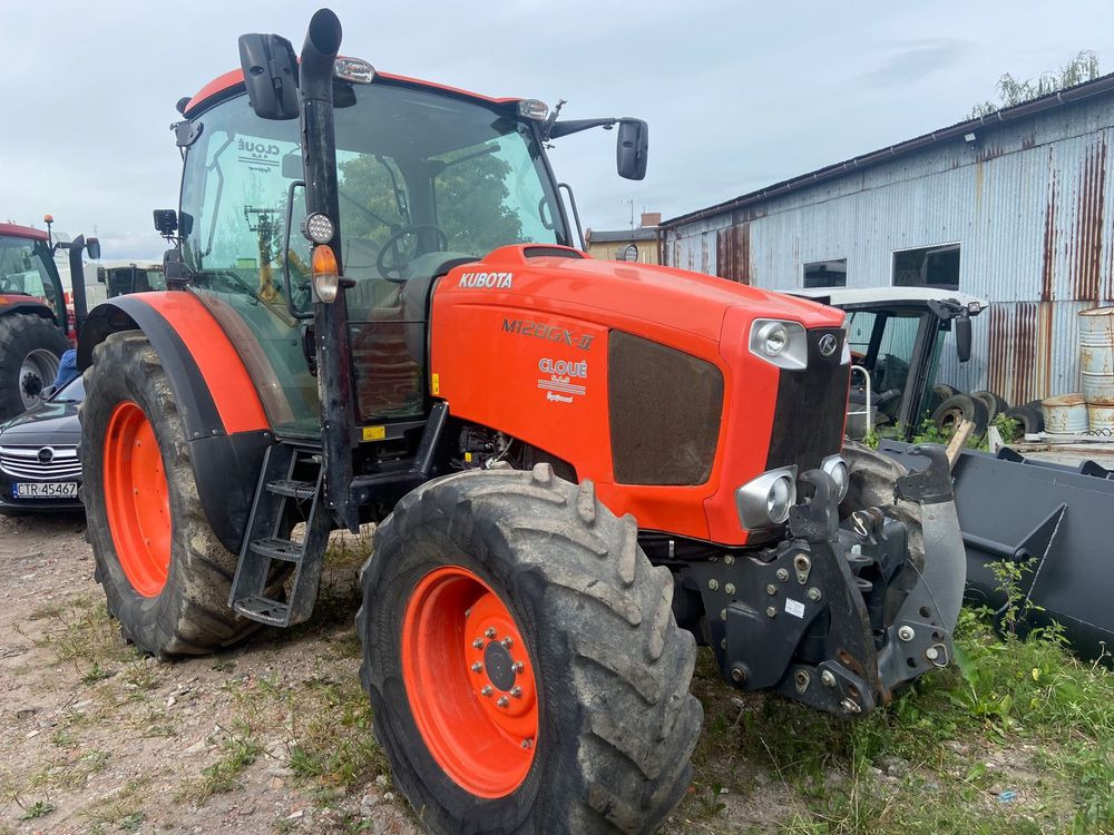 Farm tractor Kubota m128GX prostyo z Zachodu b maly przebieg Wzór traktor: picture 1