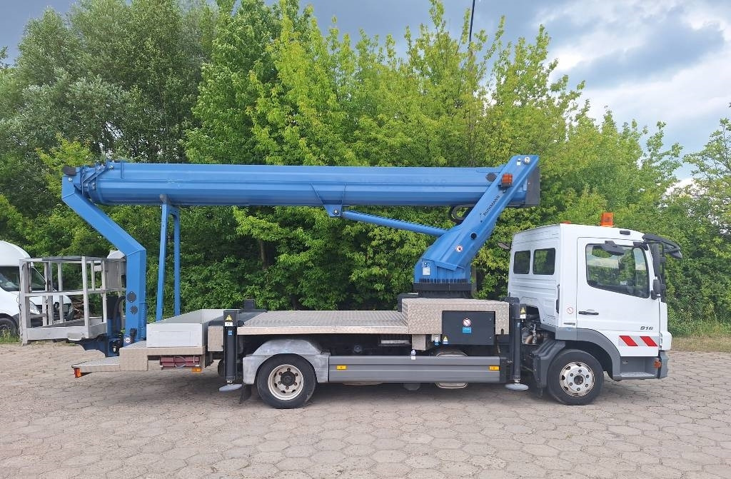 Mercedes-Benz Wumag WT 300 - Telescopic boom: picture 1 Mercedes-Benz Wumag WT 300 - Telescopic boom: picture 1