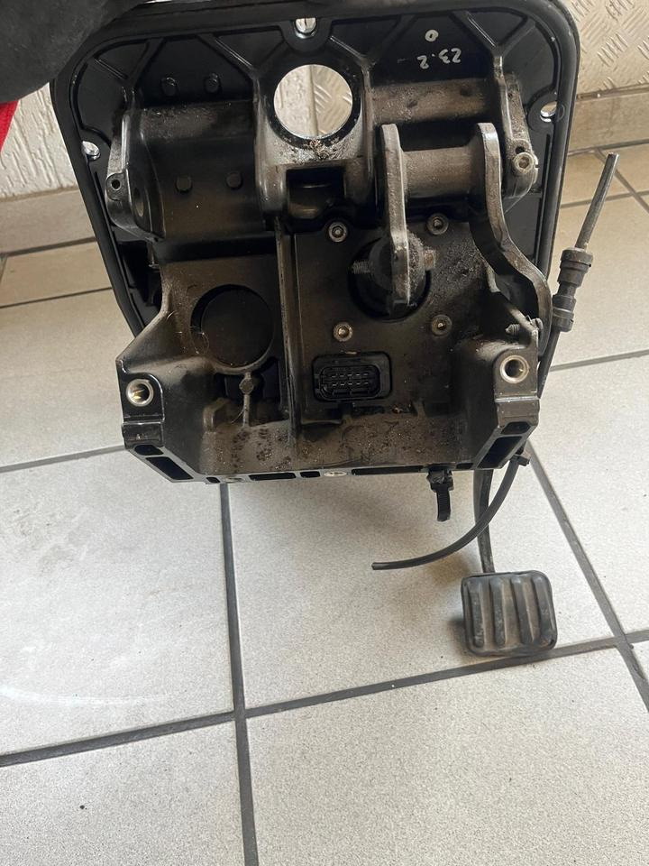 IVECO STRALIS 450 Fußbremsventil Bremsventil WABCO 9650019060 - Brake valve for Truck: picture 4 IVECO STRALIS 450 Fußbremsventil Bremsventil WABCO 9650019060 - Brake valve for Truck: picture 4