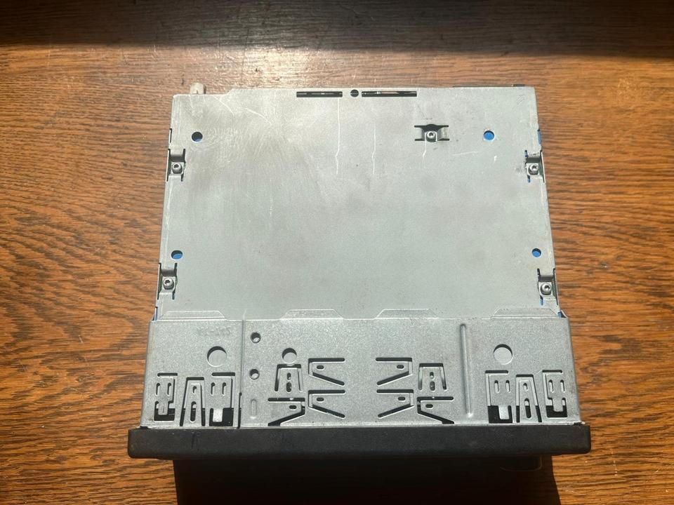 MAN Bosch Multimedia Radio 24V 81.28101-6184 - Navigation system for Truck: picture 5 MAN Bosch Multimedia Radio 24V 81.28101-6184 - Navigation system for Truck: picture 5