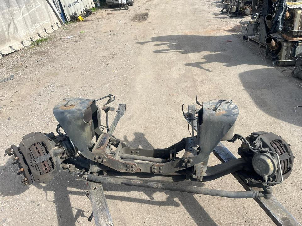 MAN TGM Vorderachse 18 Tonner 81.44001.7239 - Front axle for Truck: picture 1 MAN TGM Vorderachse 18 Tonner 81.44001.7239 - Front axle for Truck: picture 1