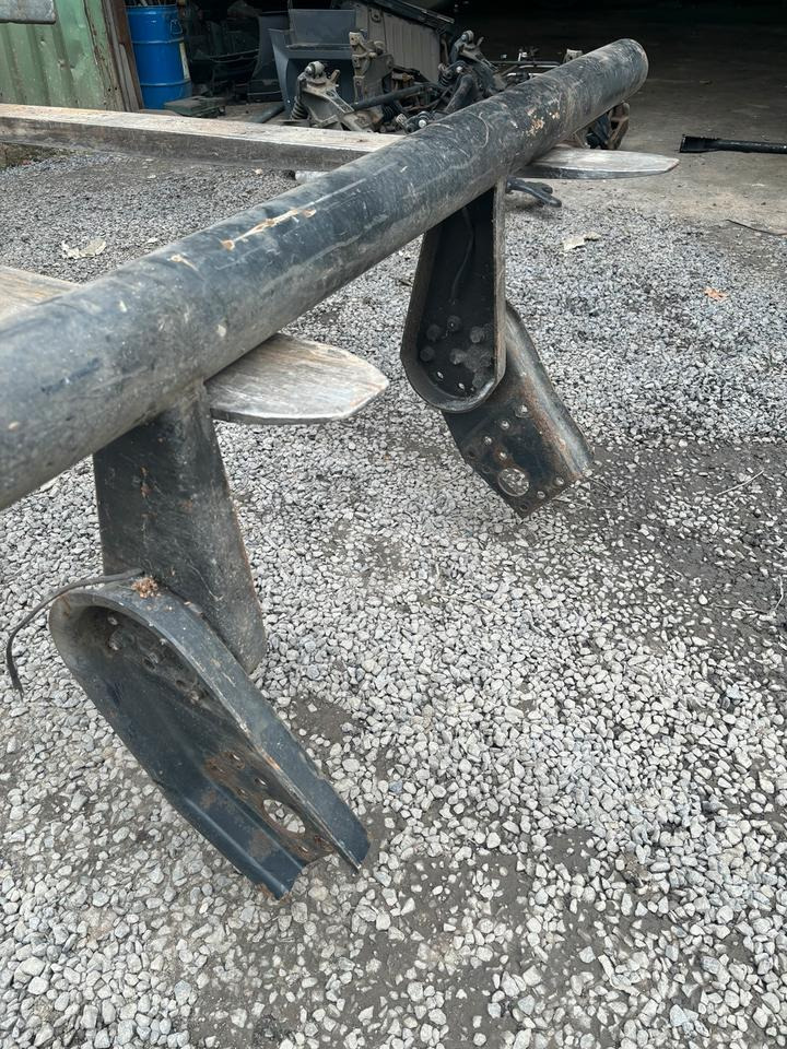 MAN TGX,TGS,TGA,TGM Unterfahrschutz - Frame/ Chassis for Truck: picture 3 MAN TGX,TGS,TGA,TGM Unterfahrschutz - Frame/ Chassis for Truck: picture 3