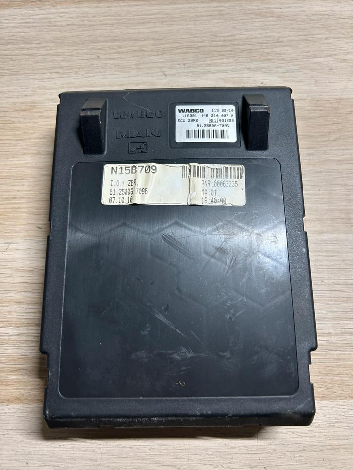 MAN WABCO Elektronik ECU ZBR 2 Steuergerät 81.25806-7096 - ECU for Truck: picture 2 MAN WABCO Elektronik ECU ZBR 2 Steuergerät 81.25806-7096 - ECU for Truck: picture 2