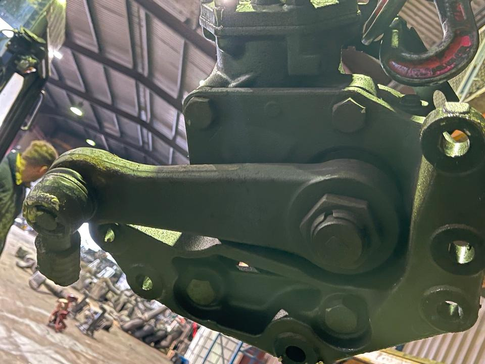 MERCEDES ACTROS MP4 Lenkung Lenkgetriebe - Steering gear for Truck: picture 3 MERCEDES ACTROS MP4 Lenkung Lenkgetriebe - Steering gear for Truck: picture 3