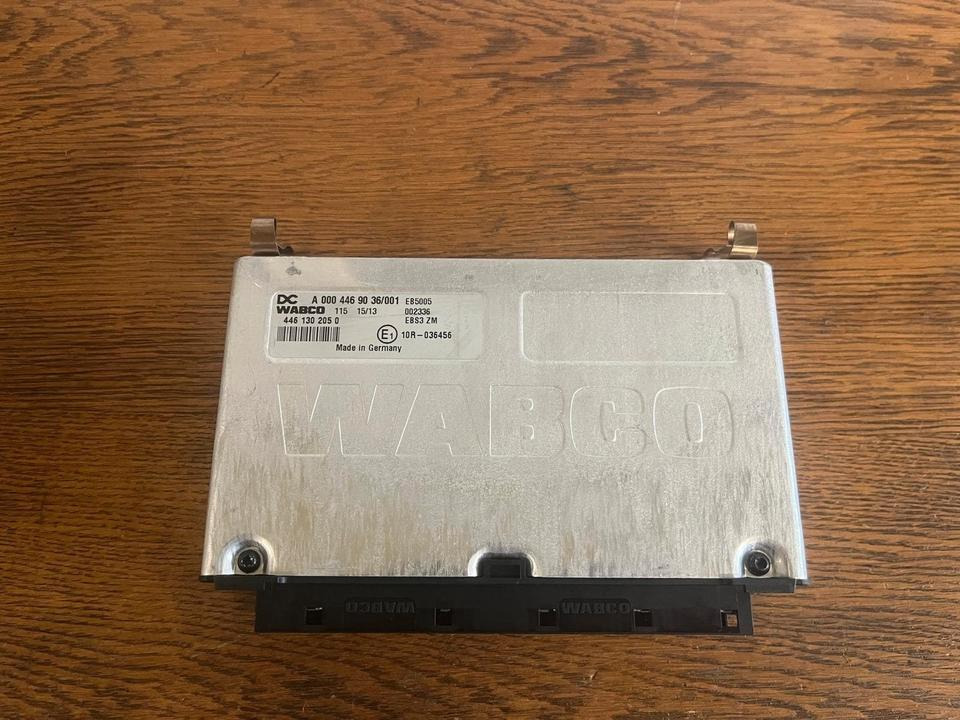 Mercedes Actros MP 4 WABCO EBS Steuergerät A0004469036 - ECU for Truck: picture 3 Mercedes Actros MP 4 WABCO EBS Steuergerät A0004469036 - ECU for Truck: picture 3