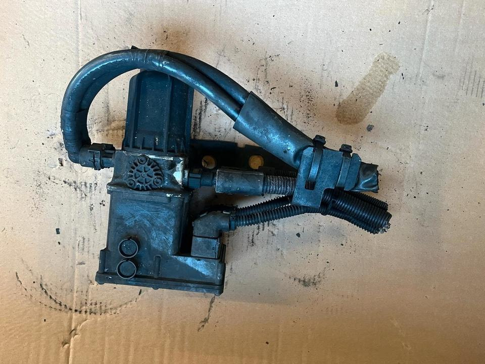 Mercedes Actros MP4 AdBlue Pumpe A0001403378 - Fuel pump for Truck: picture 1 Mercedes Actros MP4 AdBlue Pumpe A0001403378 - Fuel pump for Truck: picture 1