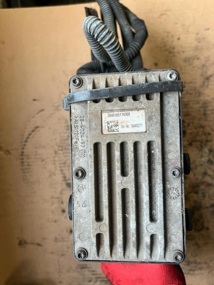 Mercedes Actros MP4 AdBlue Pumpe A0001405378 - Fuel pump for Truck: picture 5 Mercedes Actros MP4 AdBlue Pumpe A0001405378 - Fuel pump for Truck: picture 5