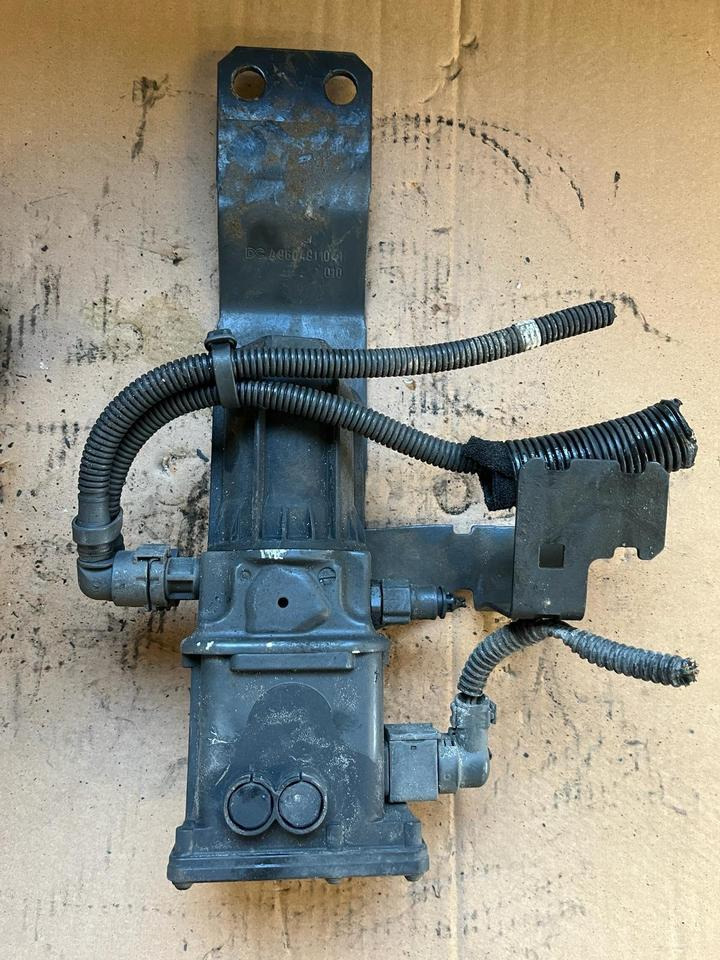 Mercedes Actros MP4 AdBlue Pumpe A0001405578 - Fuel pump for Truck: picture 1 Mercedes Actros MP4 AdBlue Pumpe A0001405578 - Fuel pump for Truck: picture 1