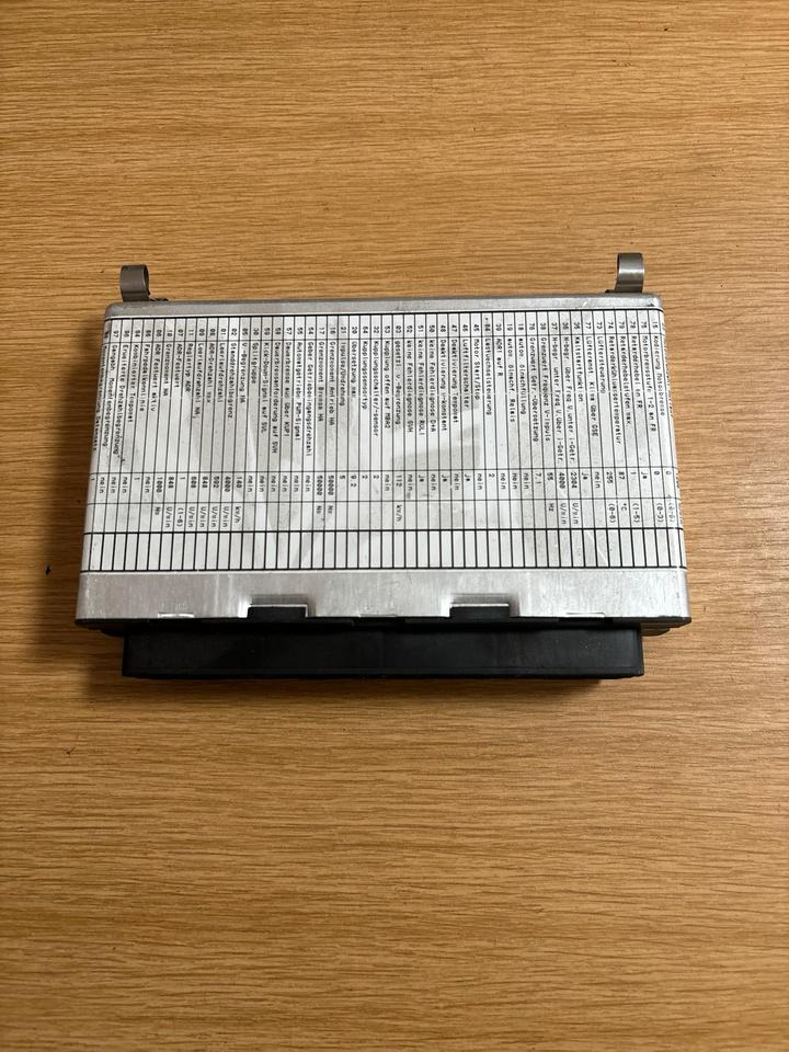 Mercedes-Benz VDO Elektronik FR Steuergerät A0004466302 - ECU for Truck: picture 2 Mercedes-Benz VDO Elektronik FR Steuergerät A0004466302 - ECU for Truck: picture 2