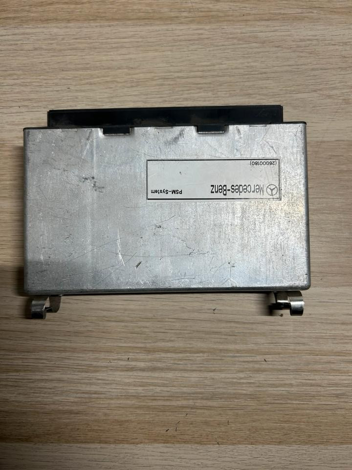Mercedes Benz VDO Elektronik PSM A0004460646 - ECU for Truck: picture 4 Mercedes Benz VDO Elektronik PSM A0004460646 - ECU for Truck: picture 4
