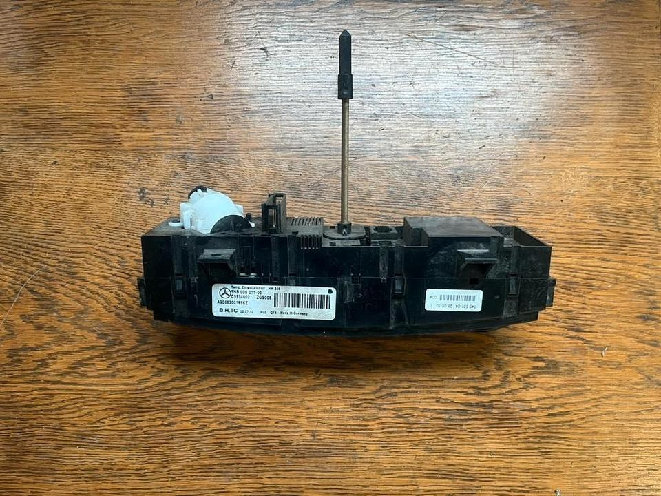Mercedes Sprinter Klimabedienteil Klima Heizung A9068300185 - Heating/ Ventilation for Truck: picture 3 Mercedes Sprinter Klimabedienteil Klima Heizung A9068300185 - Heating/ Ventilation for Truck: picture 3
