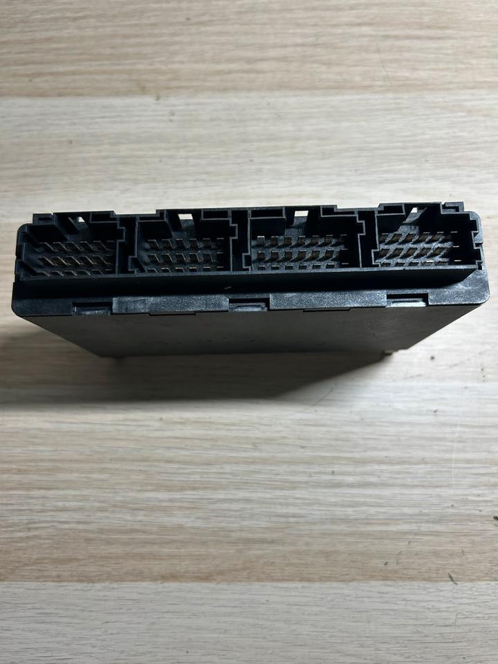 Mercedes VDO Elektronik CPC FR Steuergerät A0024462602 - ECU for Truck: picture 3 Mercedes VDO Elektronik CPC FR Steuergerät A0024462602 - ECU for Truck: picture 3