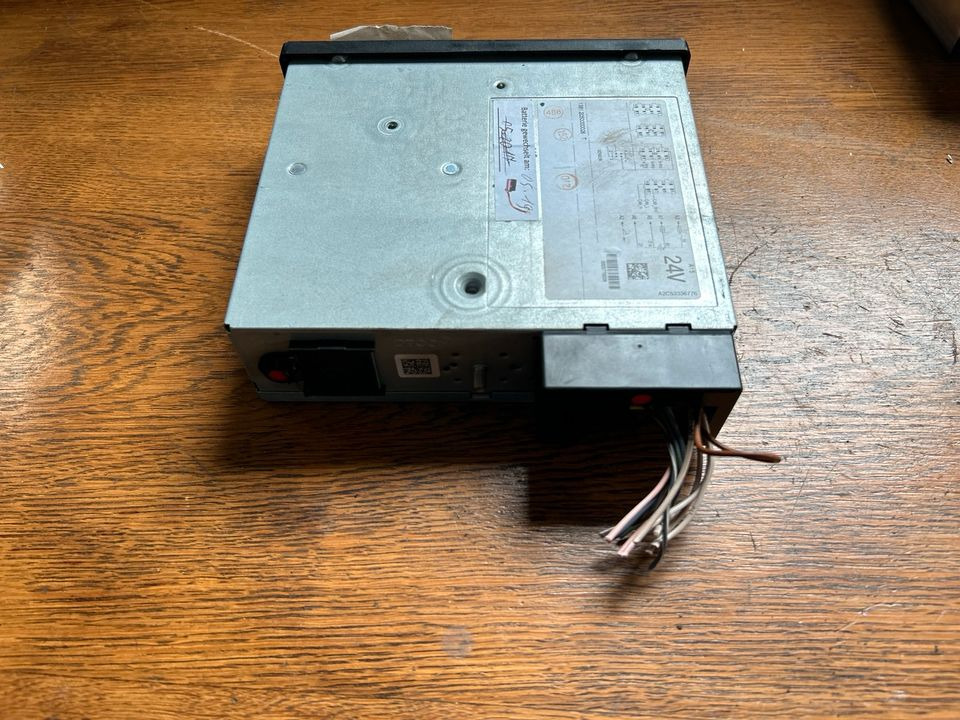 Siemens VDO A2C533367766 Digital Tachograph - Tachograph for Truck: picture 2 Siemens VDO A2C533367766 Digital Tachograph - Tachograph for Truck: picture 2