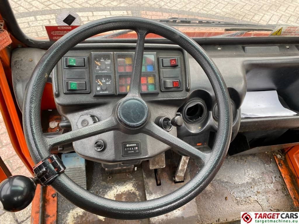 Charlatte TD225 Diesel Tow Truck Tractor 18T capacity  leasing Charlatte TD225 Diesel Tow Truck Tractor 18T capacity: picture 10