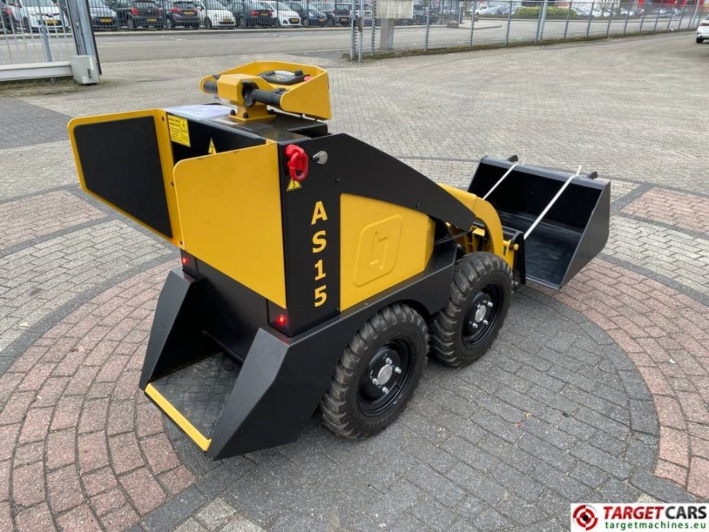 Conmeq AS15 Mini Skid Steer Loader 4x4 Electric - Skid steer loader: picture 3 Conmeq AS15 Mini Skid Steer Loader 4x4 Electric - Skid steer loader: picture 3