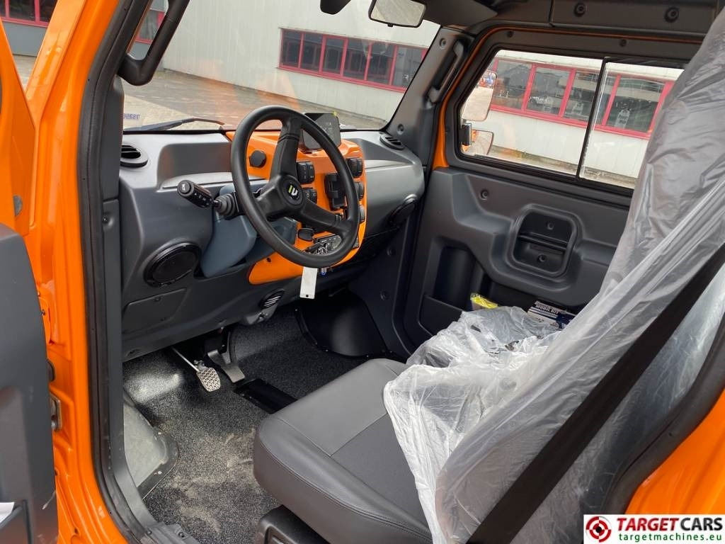 Evum ACar Electric UTV 4x4 Open Platform XL Van leasing Evum ACar Electric UTV 4x4 Open Platform XL Van: picture 6 Evum ACar Electric UTV 4x4 Open Platform XL Van leasing Evum ACar Electric UTV 4x4 Open Platform XL Van: picture 6