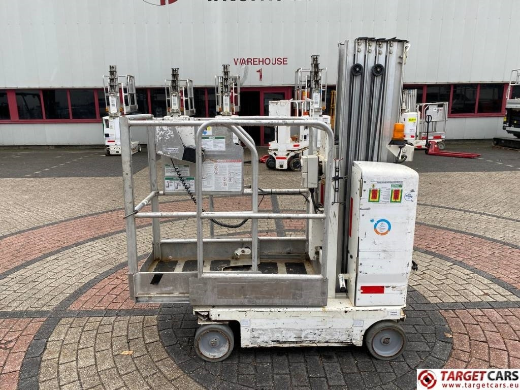 Genie GR-20 RunAbout Electric Vertical Mast Lift 802cm - Vertical mast lift: picture 5 Genie GR-20 RunAbout Electric Vertical Mast Lift 802cm - Vertical mast lift: picture 5