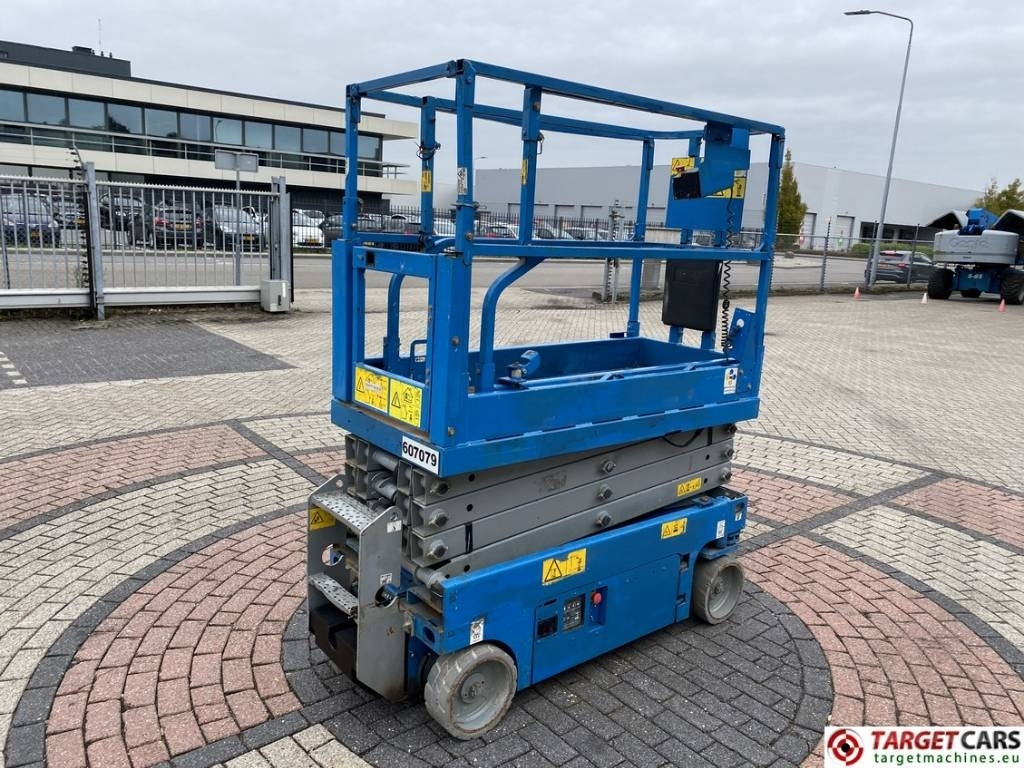 Genie GS-1932 Electric Scissor Work Lift 779cm - Scissor lift: picture 3 Genie GS-1932 Electric Scissor Work Lift 779cm - Scissor lift: picture 3