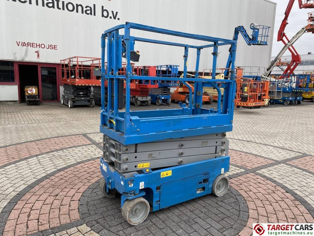 Genie GS-1932 Electric Scissor Work Lift 779cm - Scissor lift: picture 1 Genie GS-1932 Electric Scissor Work Lift 779cm - Scissor lift: picture 1