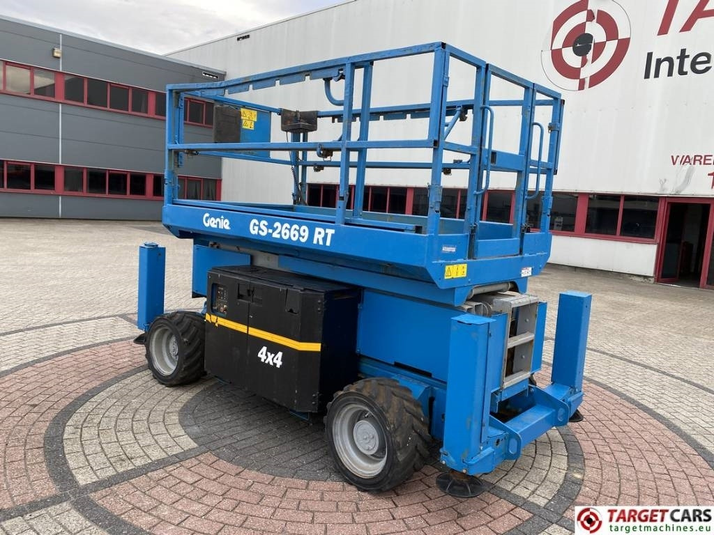 Genie GS-2669RT Diesel 4x4 Scissor Work Lift 1000cm  - Scissor lift: picture 4 Genie GS-2669RT Diesel 4x4 Scissor Work Lift 1000cm  - Scissor lift: picture 4
