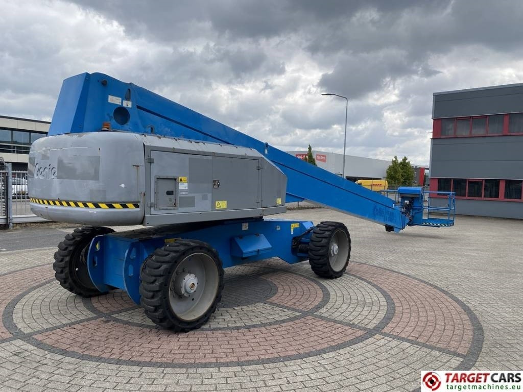 Genie S-100HD Telescopic 4x4x4 Diesel Boom Lift 3248cm - Telescopic boom: picture 3 Genie S-100HD Telescopic 4x4x4 Diesel Boom Lift 3248cm - Telescopic boom: picture 3