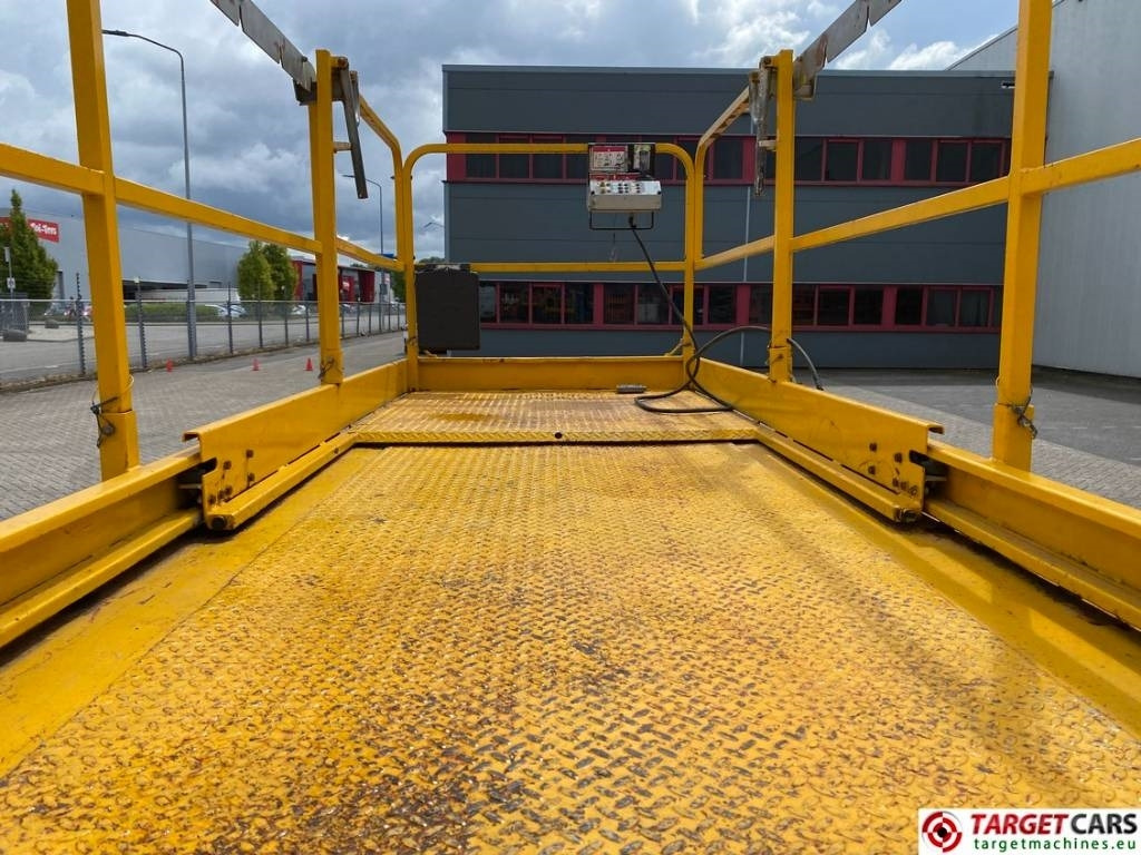 Scissor lift Haulotte Compact 10DX Diesel 4x4 Scissor Work Lift 1015cm: picture 8